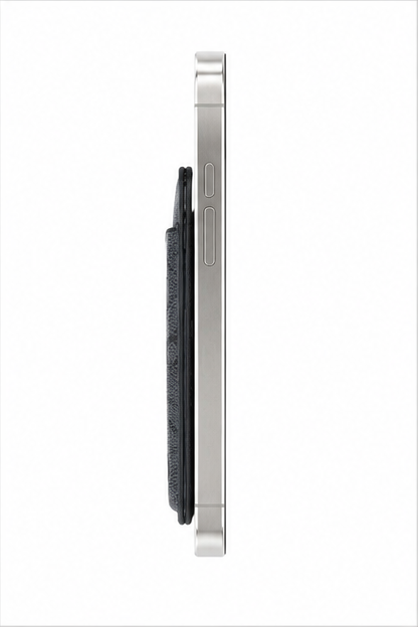 Guess MagSafe Wallet 4G Mirror – Kartenhalter mit Spiegel & Standfunktion