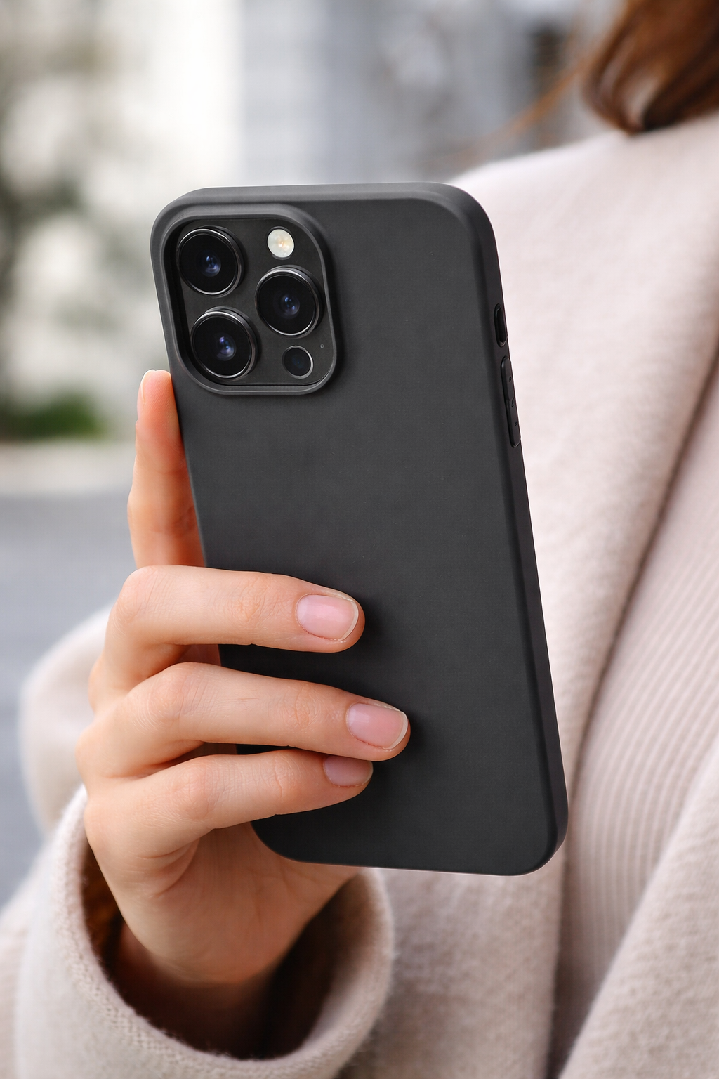 okkes Basic TPU Case für iPhone 16 Pro Max – Schwarz
