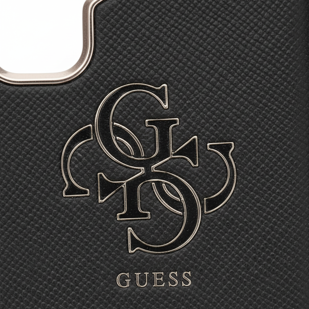 Guess PU Saffiano Case S26 Ultra – Detailansicht Kreuzschraffur-Textur Guess Logo PU-Qualität
