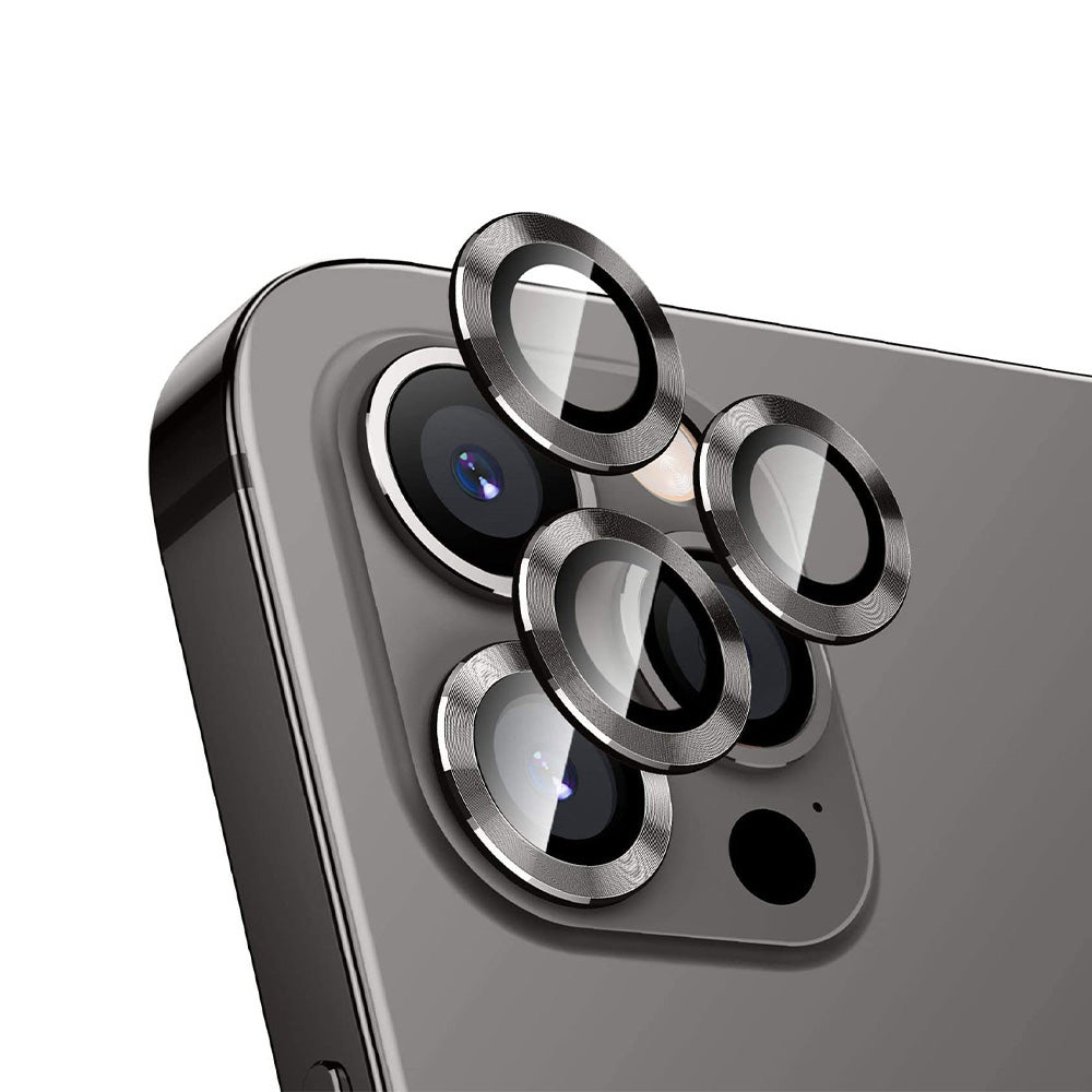 OKKES 360° 9H Kamera Linsenschutz Schwarz für iPhone 15 Pro und iPhone 15 Pro Max